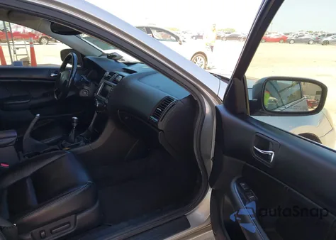 2006 Honda Accord 3.0 Ex z USA, uszkodzony, nr VIN 1HGCM65826A044170